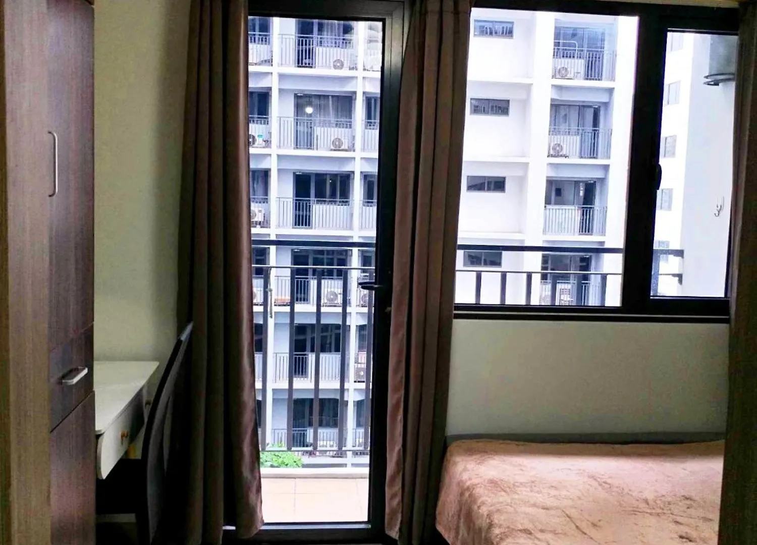 Aparthotel Comfy And Affordable Condo Near Sm Mall Of Asia And Airport With Wifi 068 Manila