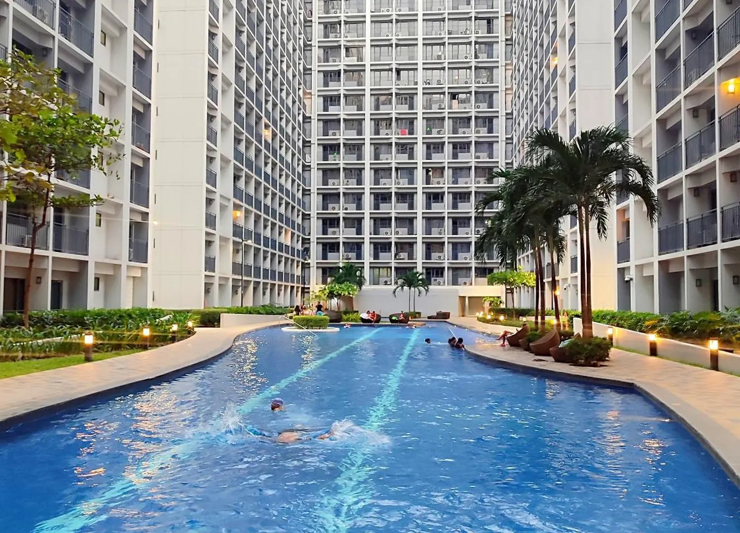 Aparthotel Comfy And Affordable Condo Near Sm Mall Of Asia And Airport With Wifi 068 Manila