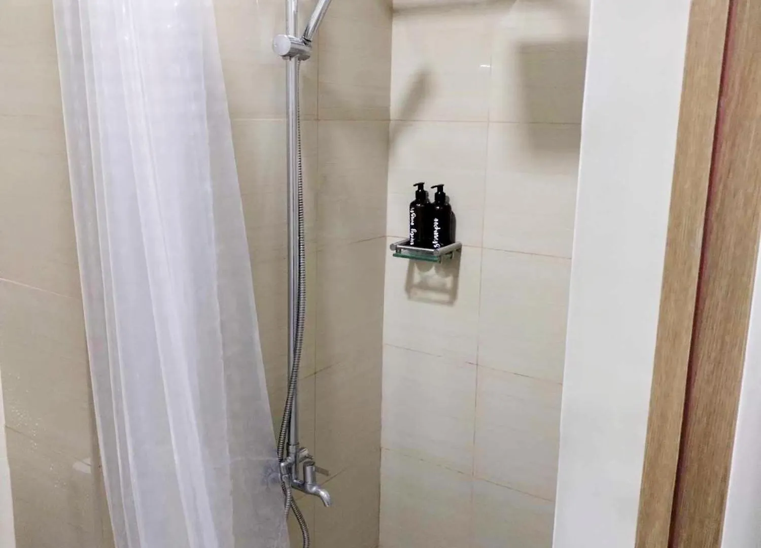 Aparthotel Comfy And Affordable Condo Near Sm Mall Of Asia And Airport With Wifi 068 Manila Philippines